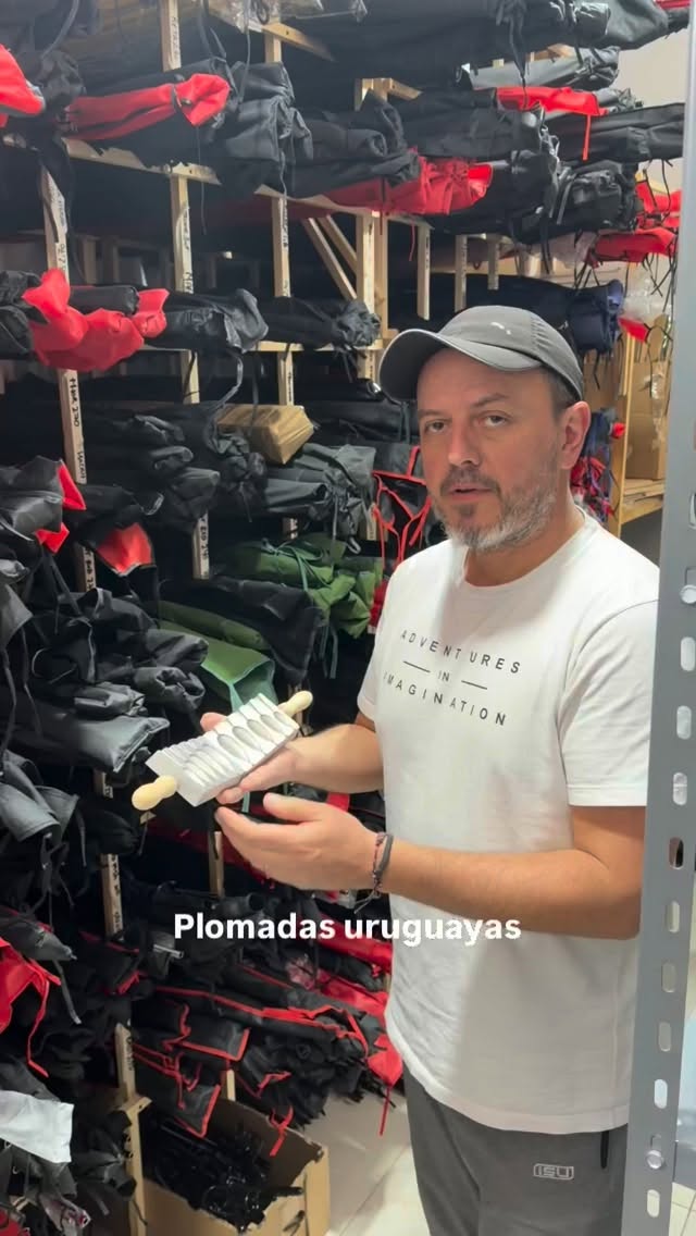 Facebook Reel: repujado de metal por rotación