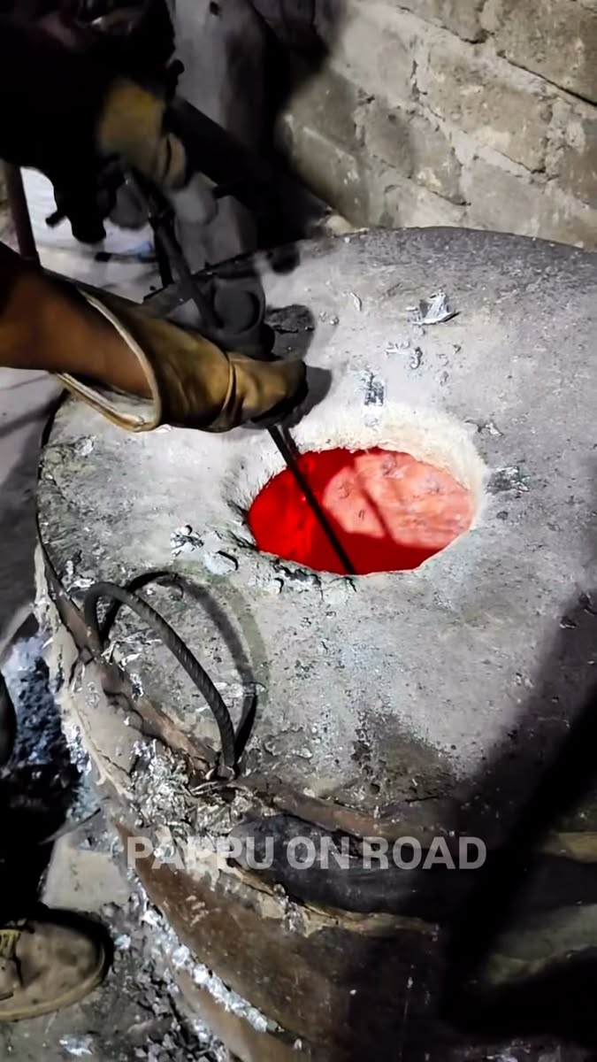 Facebook Reel: Trabajo de conformado en aluminio