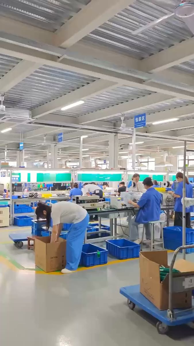 Facebook Reel: fábrica propia de electrónica en Changzhou