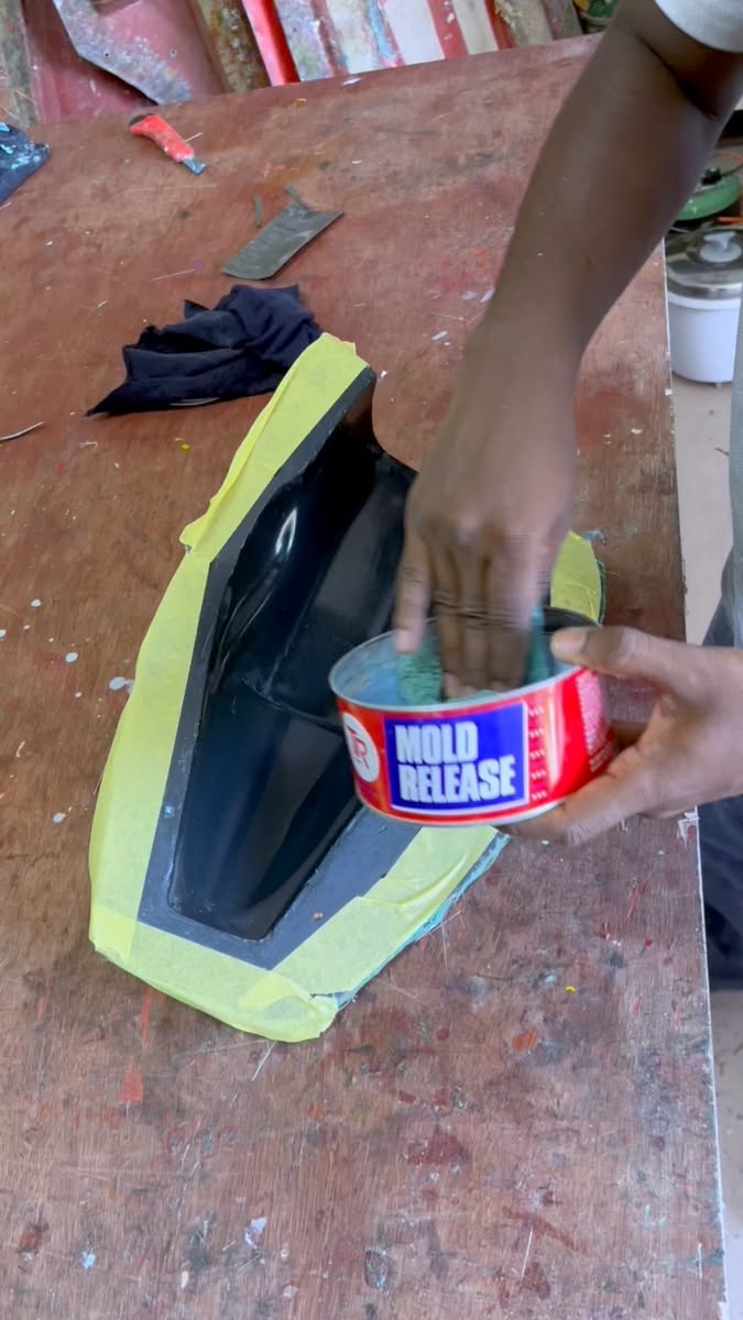 Facebook Reel: laminado de fibra de vidrio