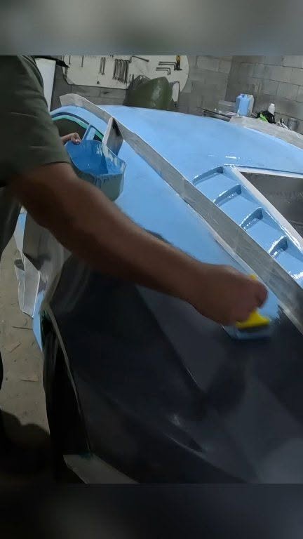 Facebook Reel: laminado de fibra de vidrio