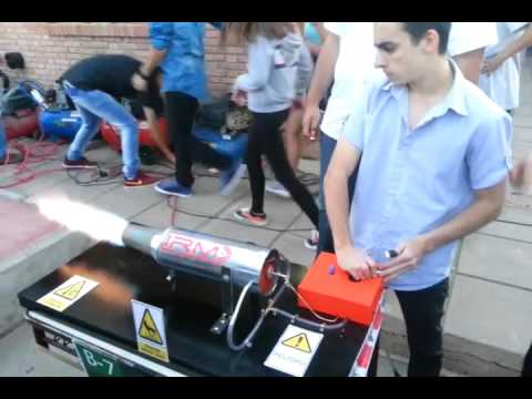 Video: Turbina de Avion a Escala